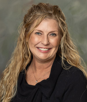 photo of Marla Thomas